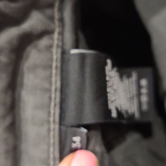 J Brand Jeans Men's Kane Straight-Fit Pant with 34" Inseam Herb - Picture 4 of 8